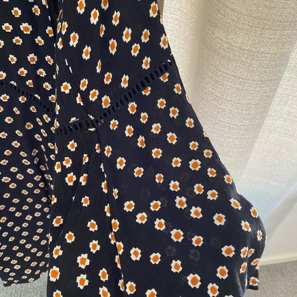 Amuse Society - long bell sleeved mini dress - Picture 5 of 8